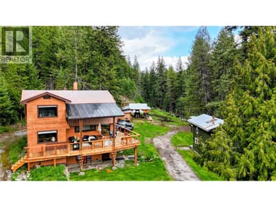 1525 Highway 3 / 95 Highway, Yahk