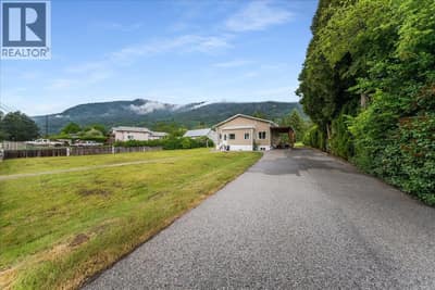 309 12th Avenue, Genelle