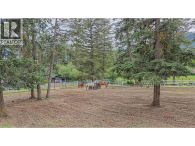 272 Lumby Mabel Lake Road, Lumby