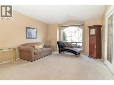 981 Westview Way, West Kelowna