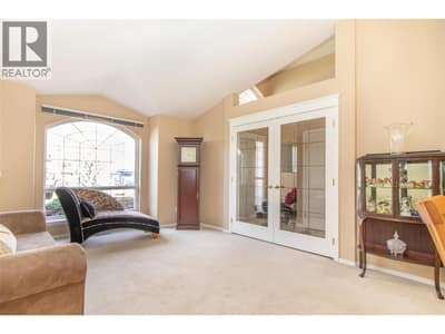981 Westview Way, West Kelowna