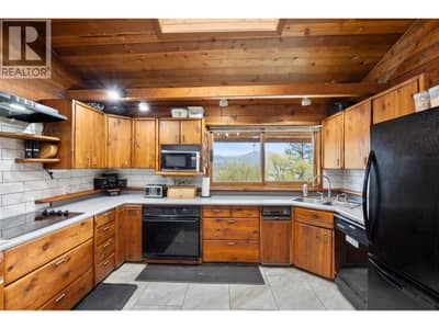 7050 Westsyde Road, Kamloops