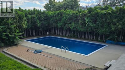 2545 Crestview Road, West Kelowna