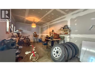 1415 Dyffryn Road, Lumby