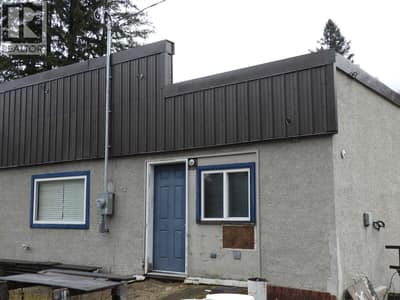 6904 Highway 6, Appledale