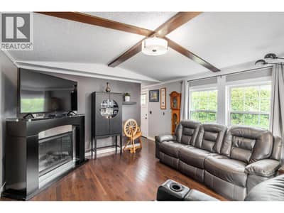 3381 Village Green Way Unit# 70, Westbank
