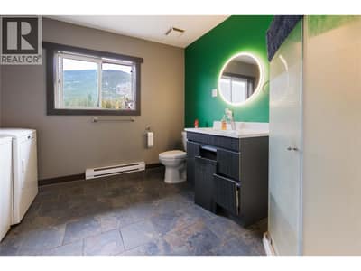 5311 30 Avenue NW, Salmon Arm