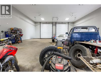 5311 30 Avenue NW, Salmon Arm