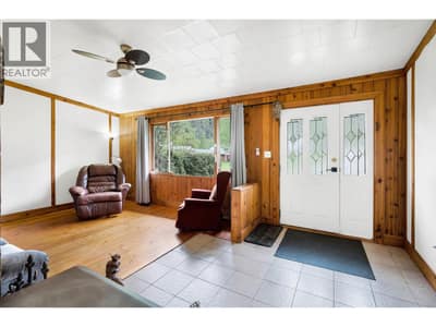 3782 River Drive, Blue River