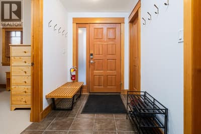 1005 MOUNTAIN VIEW Road Unit# 2E, Rossland