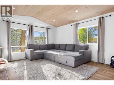 720 Commonwealth Road Unit# 58, Lake Country