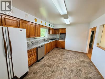 1008 95 Avenue, Dawson Creek