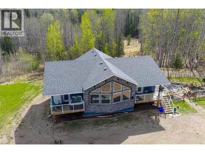 5266 West Arras Road, Dawson Creek