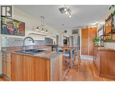 235 Middle Bench Road N, Penticton