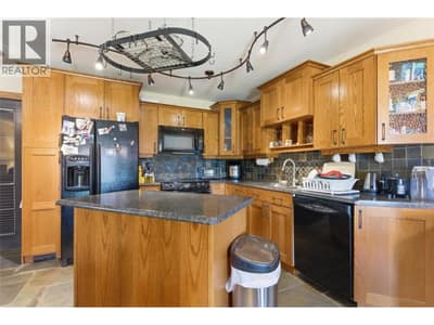460 DALGLEISH Drive Unit# 28, Kamloops