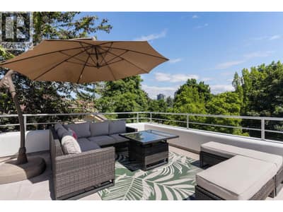 1858 Abbott Street, Kelowna