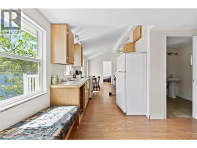 2517 Loon Lake Road, Loon Lake