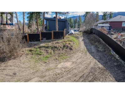 2445 Okanagan Street, Armstrong