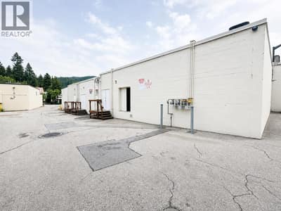 331 COLUMBIA Avenue, Castlegar