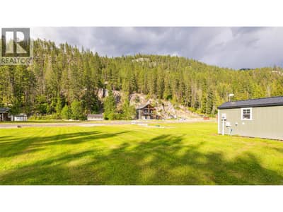 280 Laguna Crescent, Twin Bays