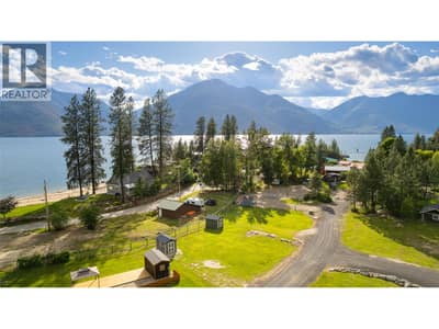 280 Laguna Crescent, Twin Bays