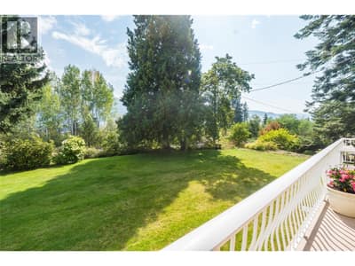 2625 6th Avenue, Castlegar