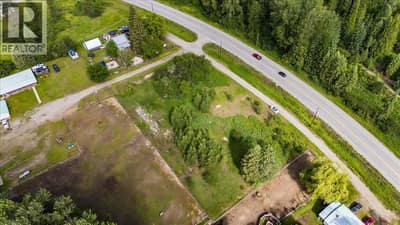 6410 3 Highway, Salmo