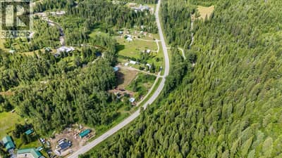 6410 3 Highway, Salmo