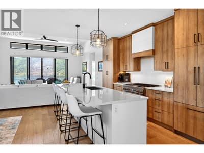 9201 Okanagan Centre Road W Unit# 13, Lake Country