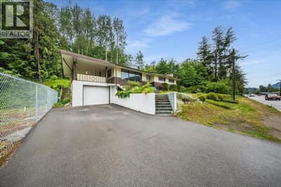 840 Columbia Avenue, Castlegar