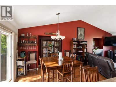 10910 Velda Road, Lake Country
