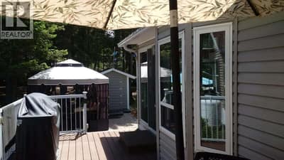 4889 LYNX Crescent, Radium Hot Springs