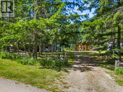 3866 ROCK ISLAND Road, Nakusp