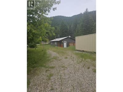 30 Boulder Road, Beaverdell