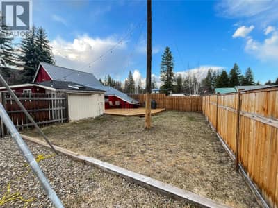 5844 Highway 33, Beaverdell