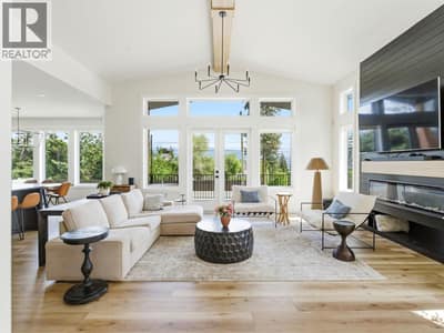 1032 Oak Barrel Lane, West Kelowna