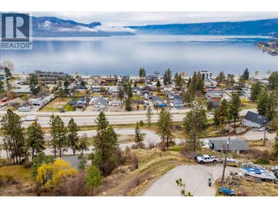 4290 1st Avenue, Peachland