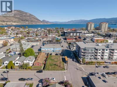 303 Nanaimo Avenue W, Penticton