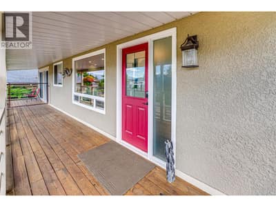 8067 Beachcomber Bay Road, Vernon