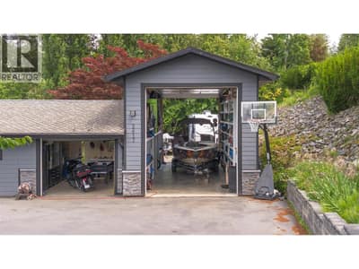 2617 Mountview Drive, Blind Bay