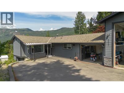2617 Mountview Drive, Blind Bay