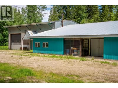 1636 23 Hwy Highway S, Revelstoke