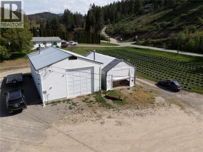 105 36 Avenue, Erickson