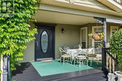 1282 Lakeview Cove Place, West Kelowna