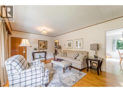 14001 Amm Avenue, Summerland