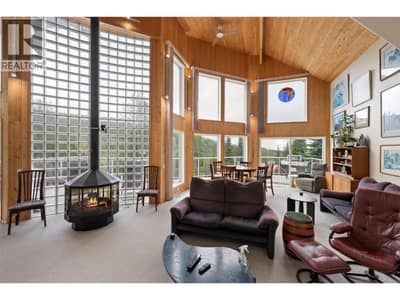 200 COUGAR Road, Oliver