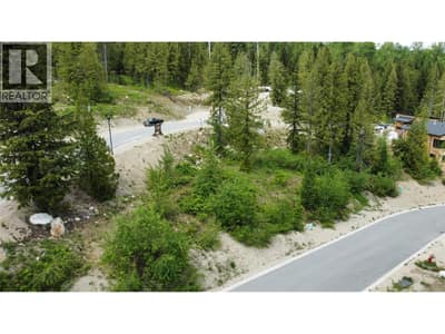 302 Ridge Road, Rossland