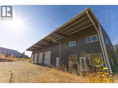 8533 Colt Road, Kamloops