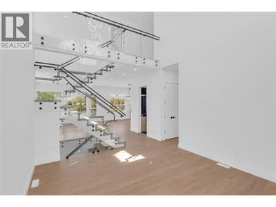 Front Entry Foyer