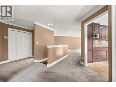 1886 Parkview Crescent Unit# 9, Kelowna